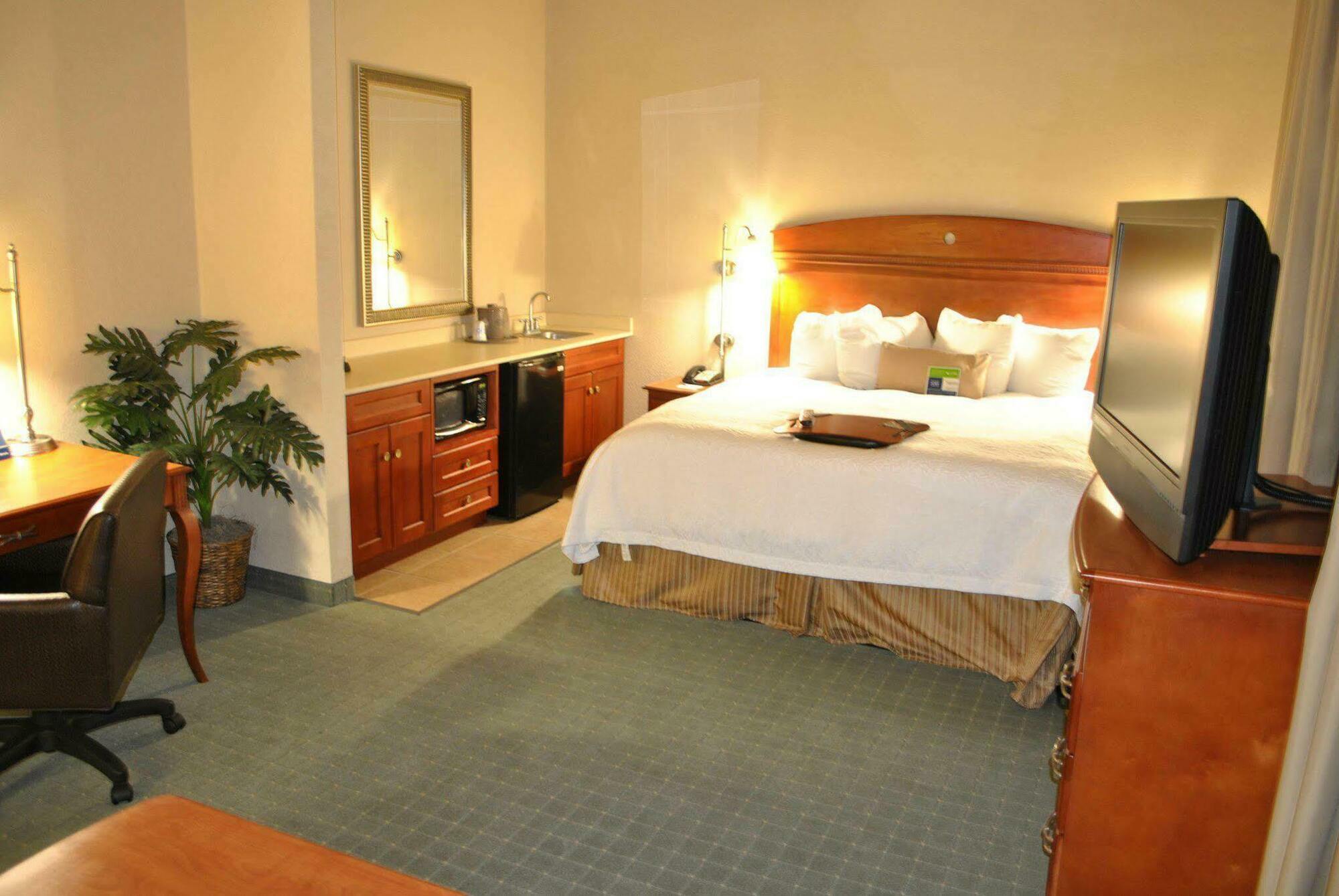 Hampton Inn & Suites Sherman Oaks Los Angeles Phòng bức ảnh